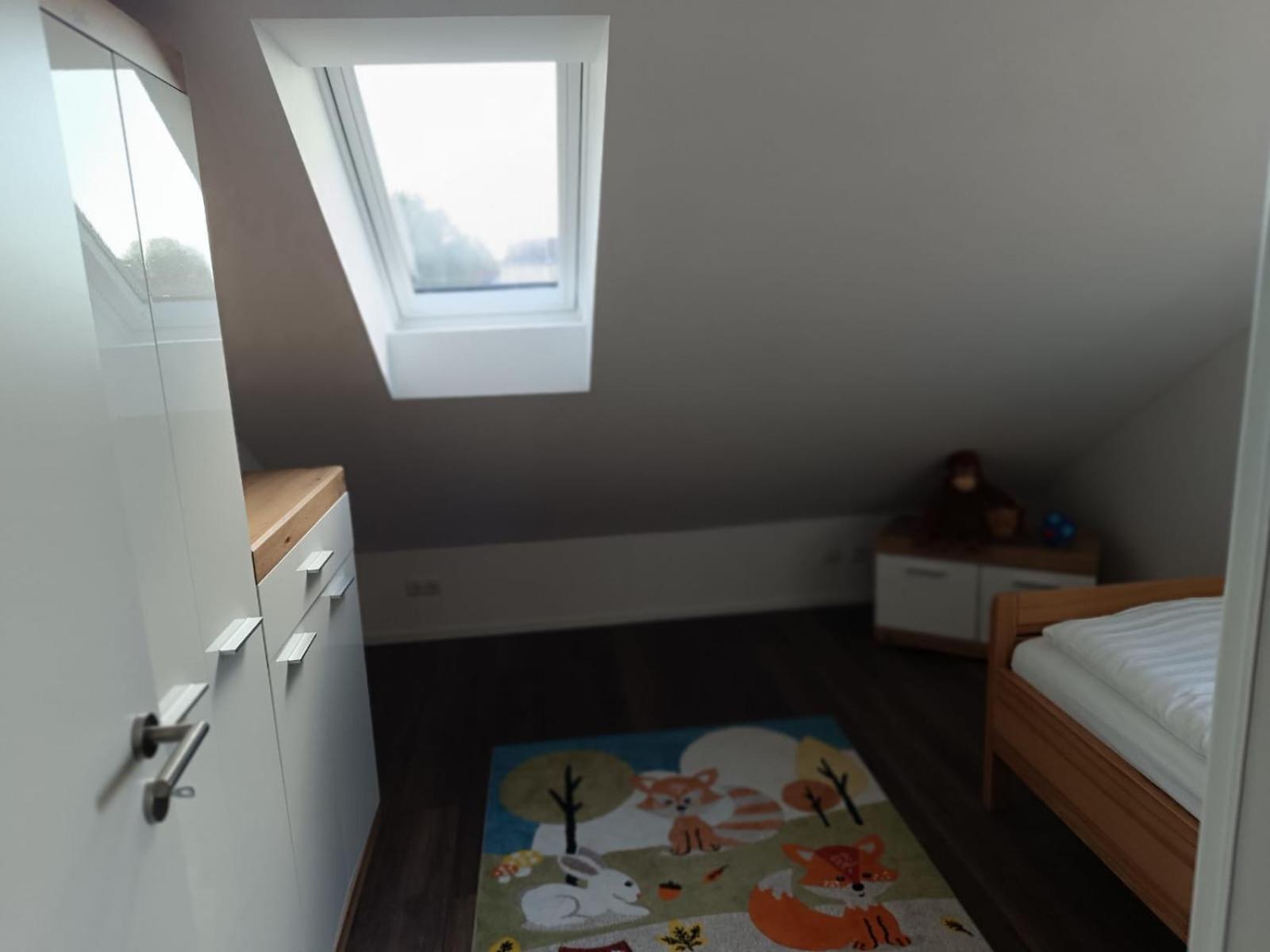 Moderne Ferienwohnung Fuer Familien Im Dachgeschoss Bosau 外观 照片