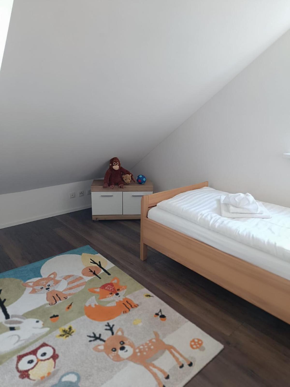 Moderne Ferienwohnung Fuer Familien Im Dachgeschoss Bosau 外观 照片